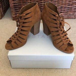 Melrose and market block heels